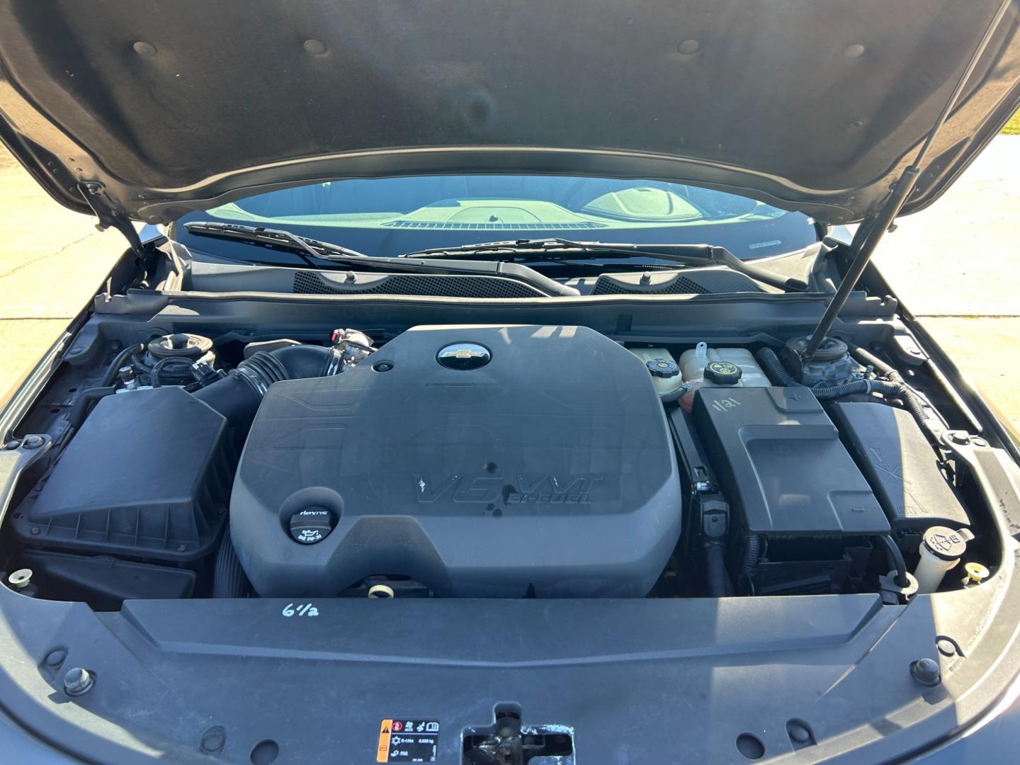 2015 Charcole /GRAY Chevrolet Impala LS (2G11Y5SN6F9) with an 3.6L V6 DOHC 24V CNG engine, 6A transmission, located at 17760 Hwy 62, Morris, OK, 74445, (918) 733-4887, 35.609104, -95.877060 - Photo#16